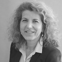 Caroline Schade